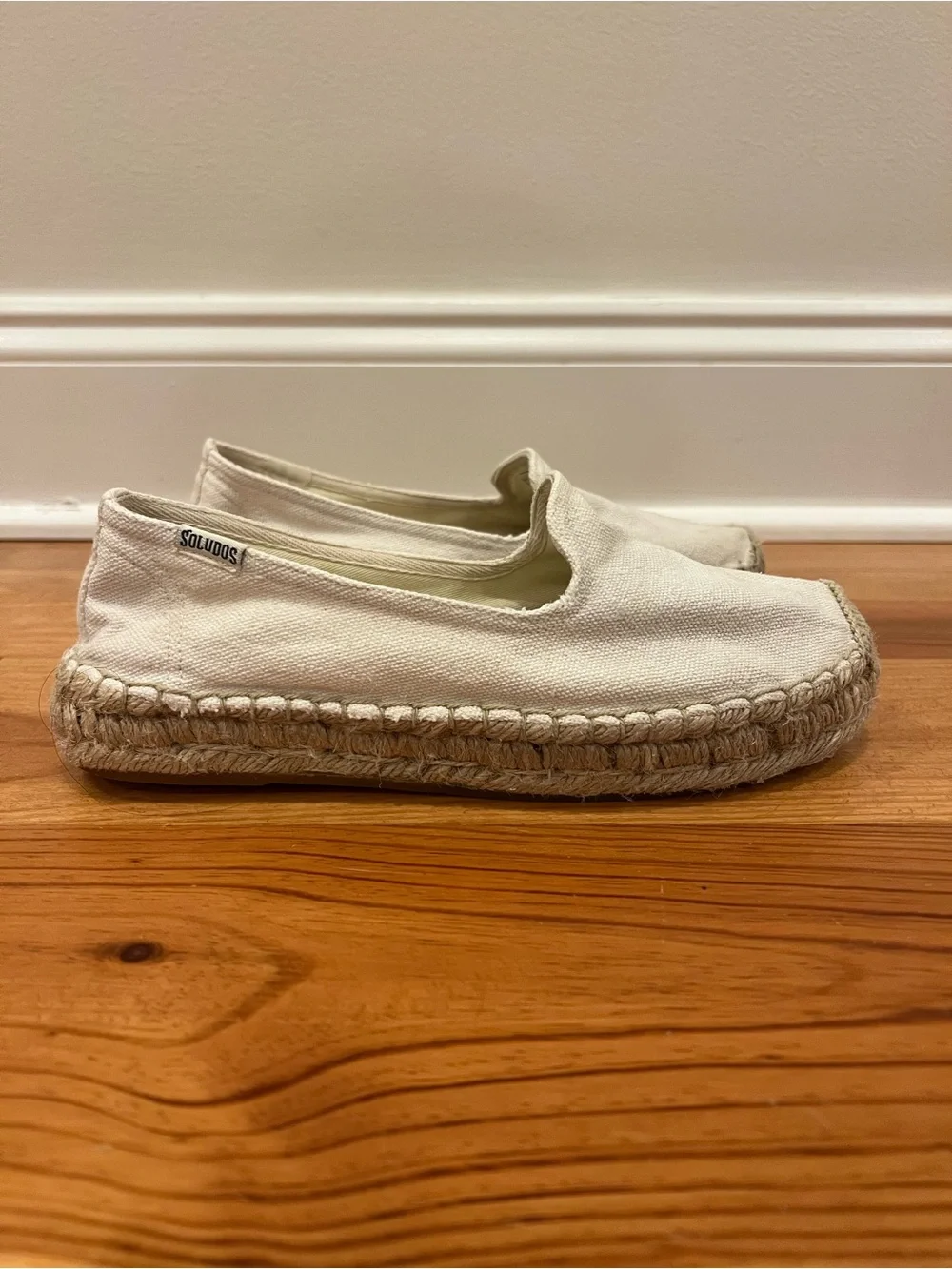 Soludos Espadrilles Womens 6.5 White Cream Canvas Slip On Casual Beach Comfort